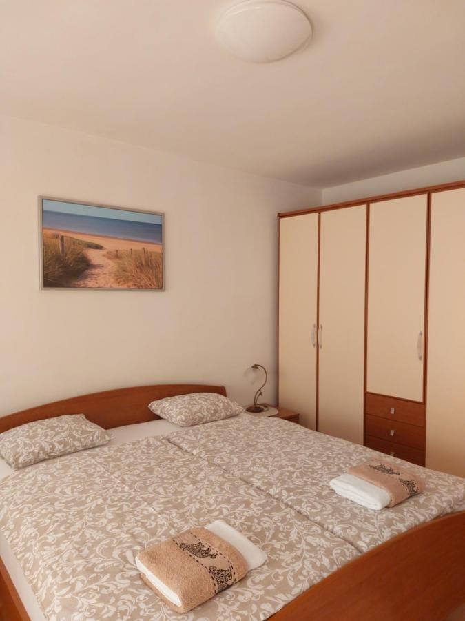 Apartman Sous Les Rochers Grižane Exterior foto